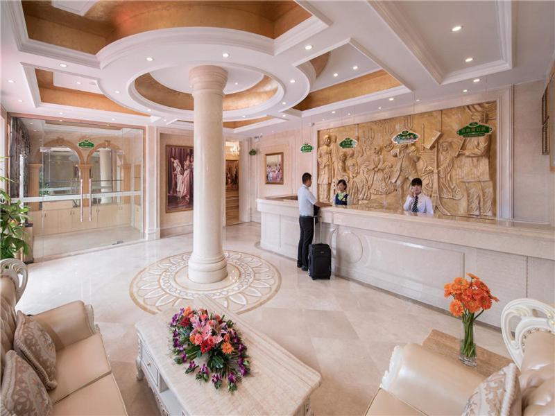 Vienna Hotel Tianbao Road Sencsen Kültér fotó